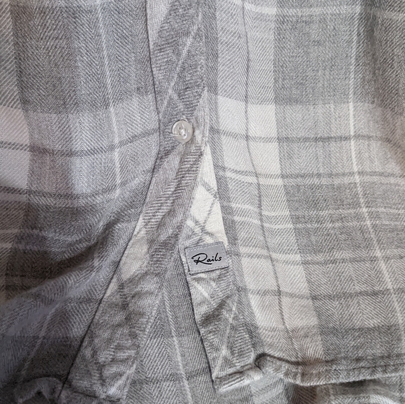 Rails Hunter Plaid Top - Picture 5 of 7